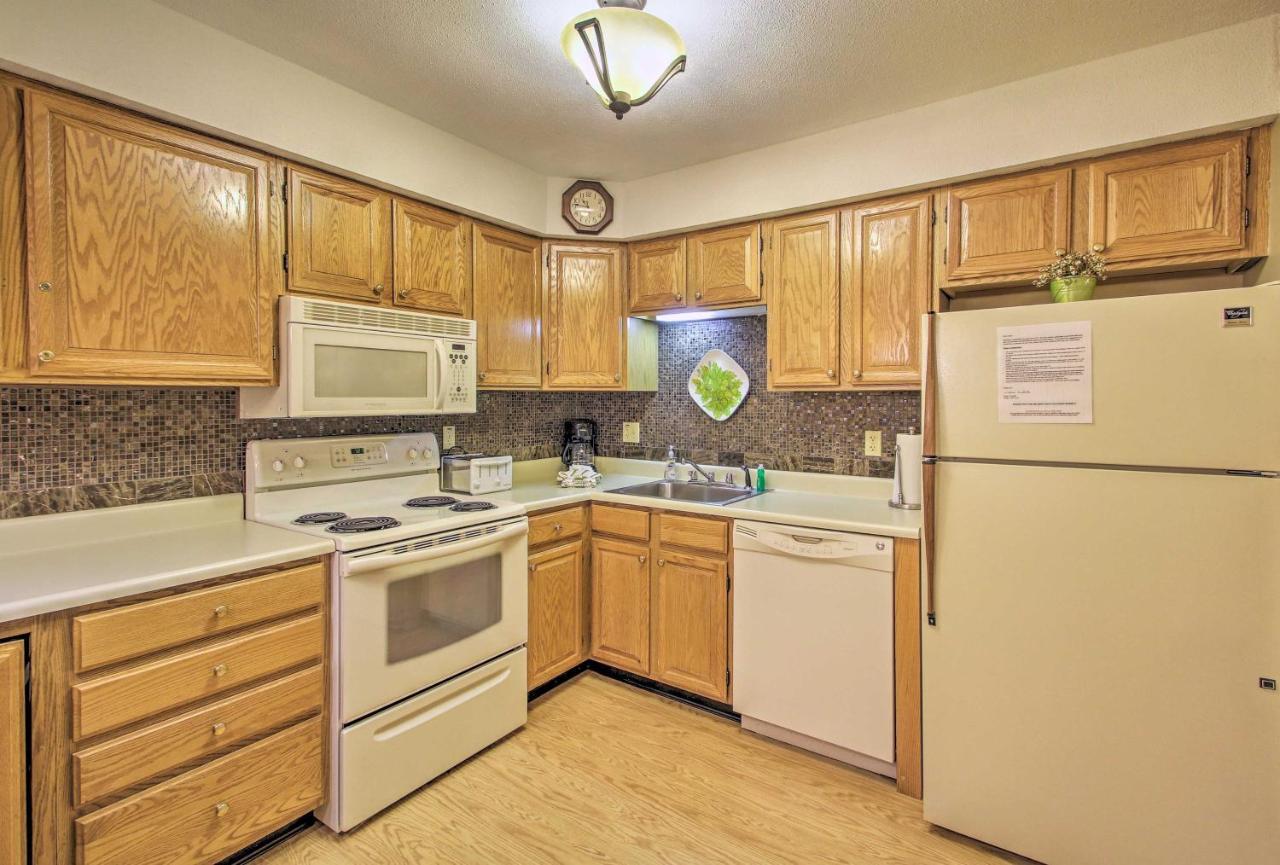 Lincoln Resort Condo With Pool Access - Near Hiking! Εξωτερικό φωτογραφία
